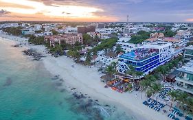 The Carmen Hotel - Ocean Front (Adults Only)